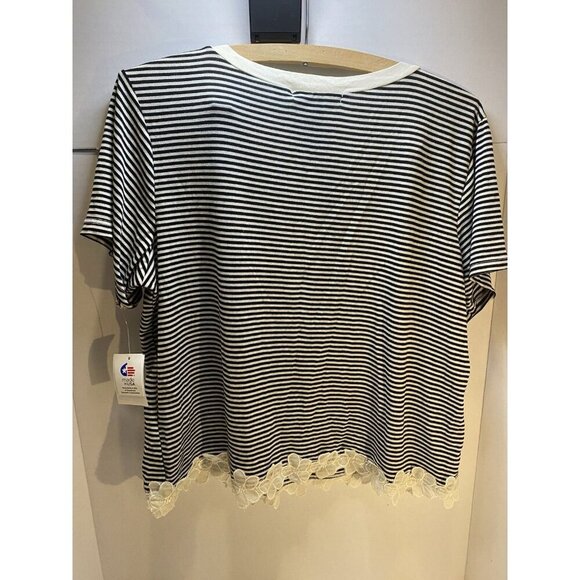 Living Doll Black And White Striped Top Women’s XL Trimmed Lacey ~ New - Picture 3 of 7